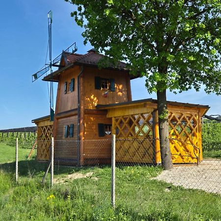 Unique Wooden Holiday House In Nature Lukovica pri Domzalah Luaran gambar