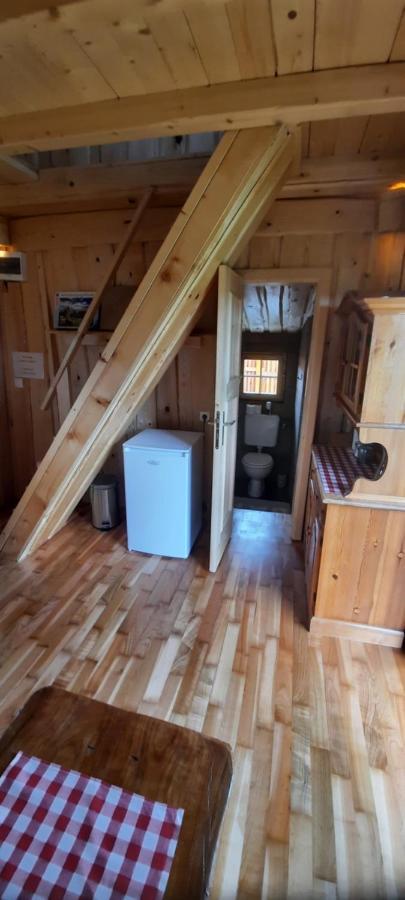 Unique Wooden Holiday House In Nature Lukovica pri Domzalah Luaran gambar