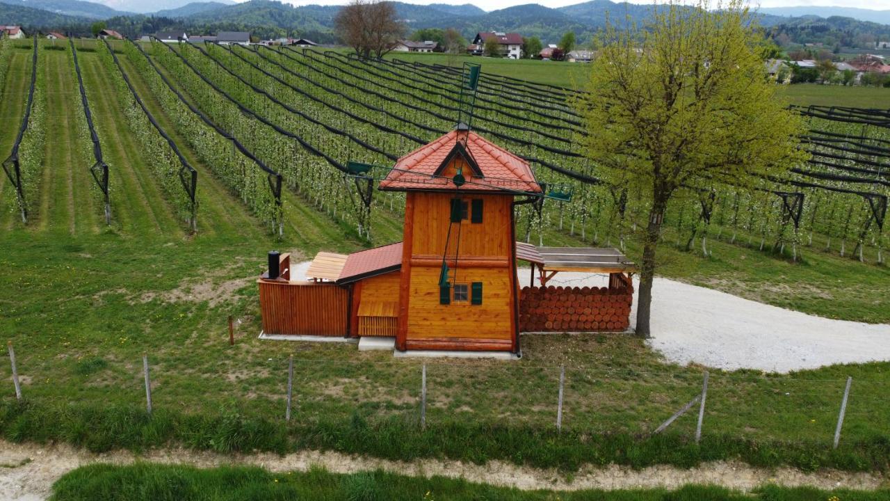 Unique Wooden Holiday House In Nature Lukovica pri Domzalah Luaran gambar