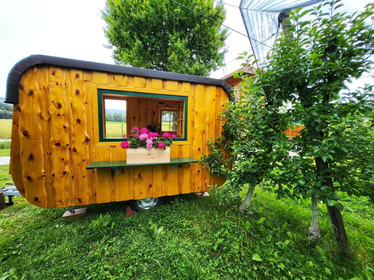 Unique Wooden Holiday House In Nature Lukovica pri Domzalah Luaran gambar