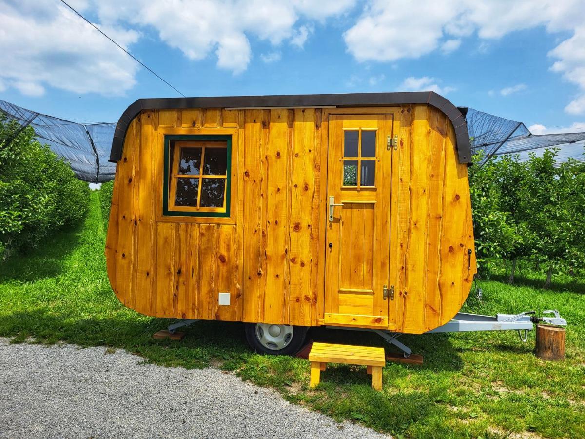 Unique Wooden Holiday House In Nature Lukovica pri Domzalah Luaran gambar