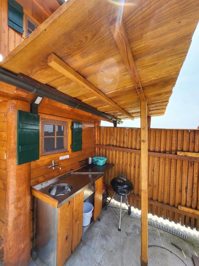 Unique Wooden Holiday House In Nature Lukovica pri Domzalah Luaran gambar