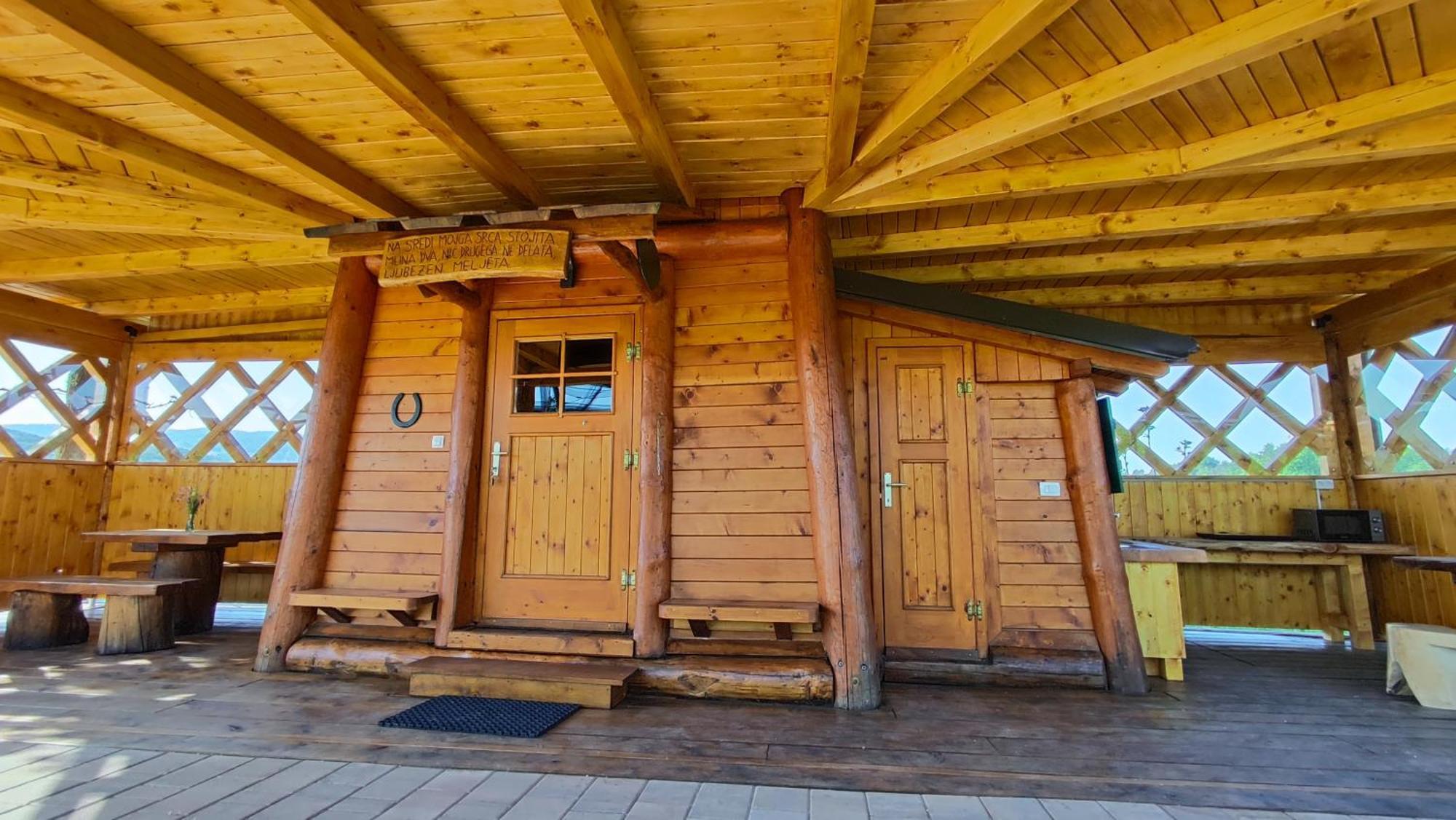 Unique Wooden Holiday House In Nature Lukovica pri Domzalah Luaran gambar